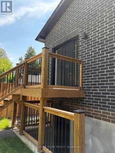 376 Mitchell Avenue, Oshawa, ON - Outdoor