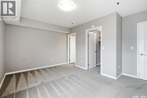 802 902 Spadina Crescent E, Saskatoon, SK - Indoor Photo Showing Other Room