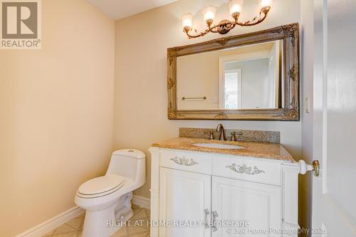 5037 Mississauga Road, Mississauga, ON - Indoor Photo Showing Bathroom