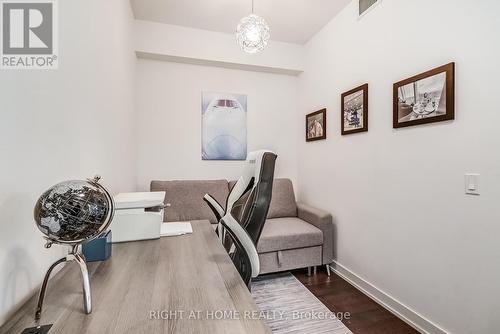 Den - 2710 - 2212 Lake Shore Boulevard W, Toronto, ON - Indoor