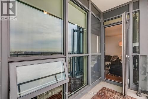 Balcony - 2710 - 2212 Lake Shore Boulevard W, Toronto, ON -  With Balcony With Exterior