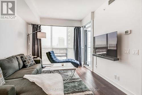 Living / Dining Room - 2710 - 2212 Lake Shore Boulevard W, Toronto, ON - Indoor Photo Showing Living Room