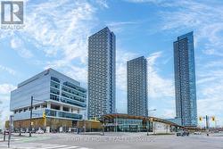 5608 - 950 PORTAGE PARKWAY Vaughan, ON L4K 0J7