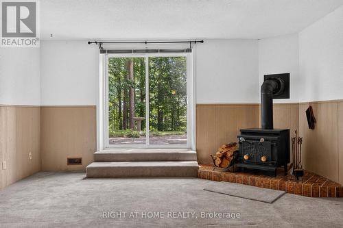 5 Pine Point, Oro-Medonte, ON - Indoor Photo Showing Other Room
