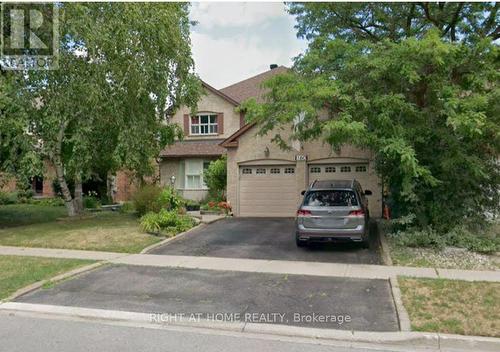 160 CARRINGTON DRIVE  Richmond Hill, ON L4C 7Y8