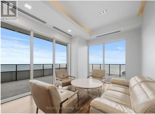AMENITIS - 6108 - 30 Shore Breeze Drive, Toronto, ON - Indoor