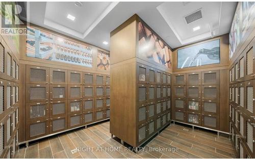 6108 - 30 Shore Breeze Drive, Toronto, ON - Indoor Photo Showing Other Room