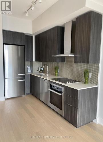 Kitchen - 6108 - 30 Shore Breeze Drive, Toronto, ON - Indoor Photo Showing Kitchen With Upgraded Kitchen