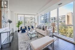 206 - 70 FOREST MANOR ROAD Toronto, ON M2J 0A9