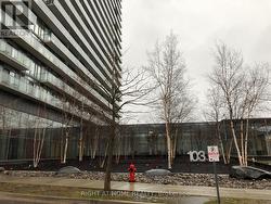 715 - 103 THE QUEENSWAY Toronto, ON M6S 5B3
