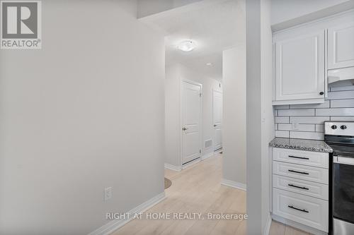 B/26 - 25 Isherwood  Avenue, Cambridge, ON - Indoor