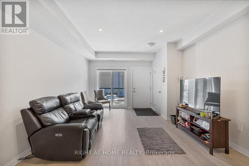 B/26 - 25 Isherwood  Avenue, Cambridge, ON - Indoor