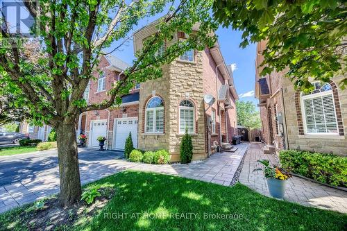 1451 Tobyn Drive, Burlington, ON - Outdoor With Facade