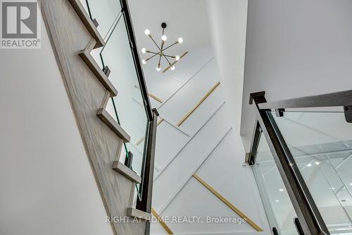 1451 Tobyn Drive, Burlington, ON - Indoor Photo Showing Other Room