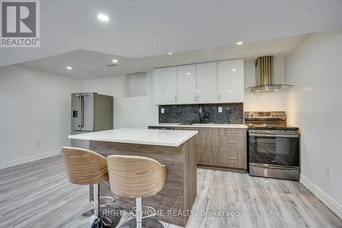 1451 Tobyn Drive, Burlington, ON - Indoor Photo Showing Kitchen