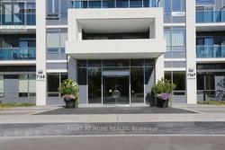 1901 - 7165 YONGE STREET E Markham, ON L3T 0C9