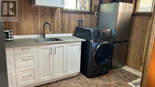 BASEMENT - 19 WHITE STREET , St. Catharines (Vine/Linwell), Ontario L2N 1Z3 4