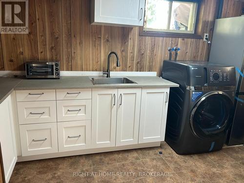 BASEMENT - 19 WHITE STREET , St. Catharines (Vine/Linwell), Ontario L2N 1Z3 5