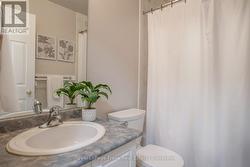 Main Floor 4pc Bathroom - 