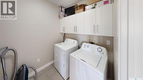 406 1515 Anson Road, Regina, SK - Indoor Photo Showing Laundry Room