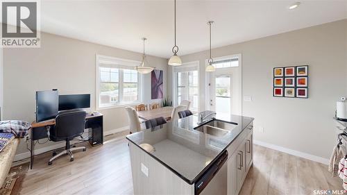 406 1515 Anson Road, Regina, SK - Indoor Photo Showing Kitchen With Double Sink