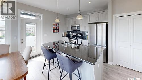 406 1515 Anson Road, Regina, SK - Indoor Photo Showing Kitchen With Stainless Steel Kitchen With Upgraded Kitchen