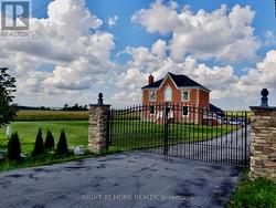 376 SANDFORD ROAD Uxbridge, ON L0C 1E0