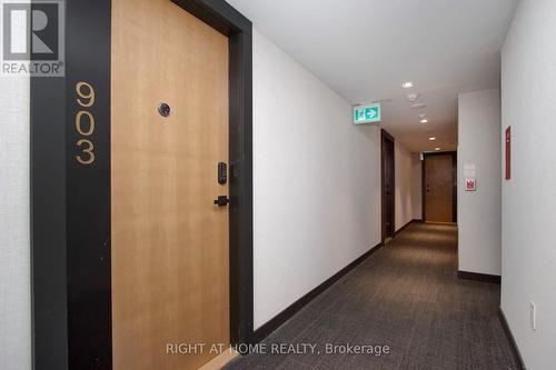 2920 Highway 7, Vaughan, ON - Indoor Photo Showing Other Room