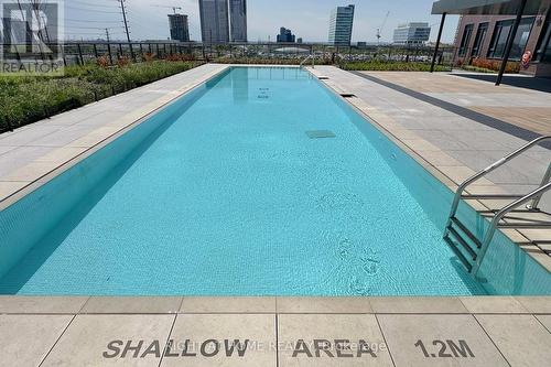2920 Highway 7, Vaughan, ON - Outdoor With In Ground Pool
