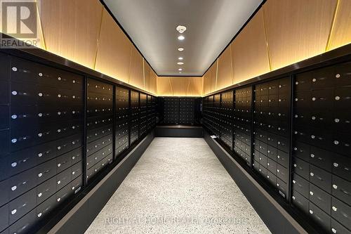 2920 Highway 7, Vaughan, ON - Indoor Photo Showing Other Room