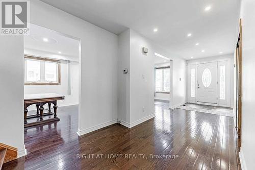 9 CHALET (UPPER) ROAD , Toronto, Ontario M2J 3V4 3