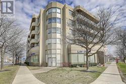 215 - 555 WILSON HTS BOULEVARD Toronto, ON M3H 6B5