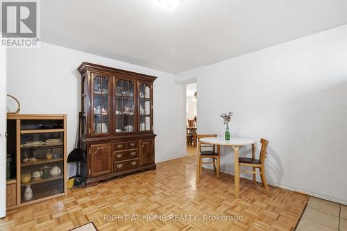 33 Benson Avenue, Mississauga, ON - Indoor