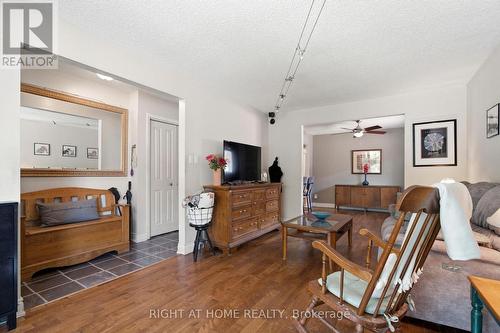 33 Benson Avenue, Mississauga, ON - Indoor
