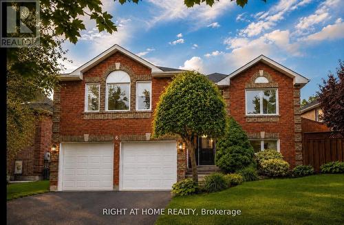 6 COMPTON CRESCENT  Bradford West Gwillimbury, ON L3Z 2X5