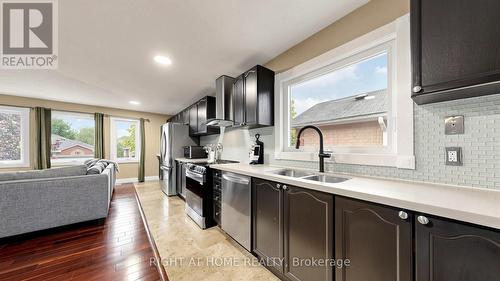 6 Compton Crescent, Bradford West Gwillimbury, ON - Indoor Photo Showing Kitchen With Double Sink