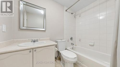 6 Compton Crescent, Bradford West Gwillimbury, ON - Indoor Photo Showing Bathroom