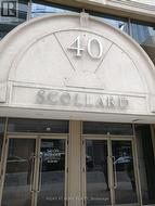 1601 - 40 SCOLLARD STREET Toronto, ON M5R 3S1