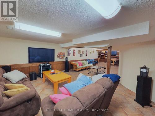 2428 Old Carriage Road, Mississauga, ON - Indoor