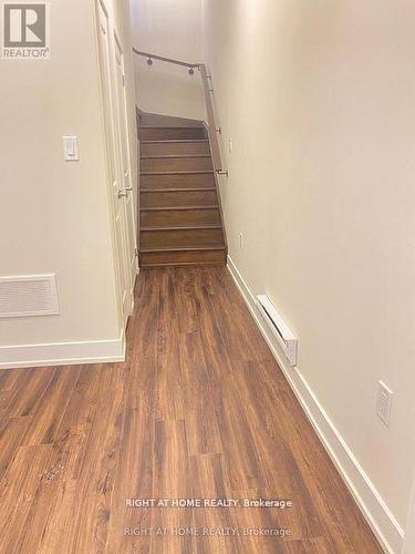 1284 Muller Lane, Oakville, ON - Indoor Photo Showing Other Room