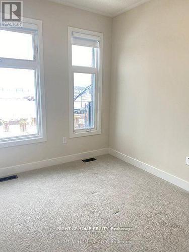 1284 Muller Lane, Oakville, ON - Indoor Photo Showing Other Room