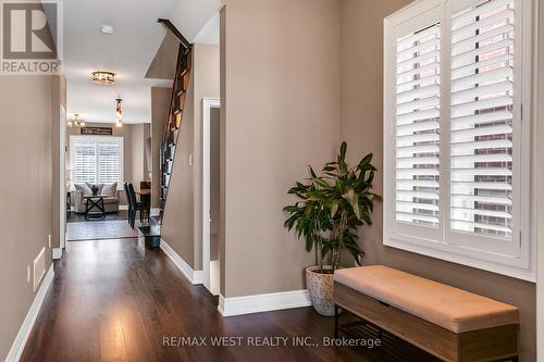 21 Sibella Way, Vaughan, ON - Indoor Photo Showing Other Room