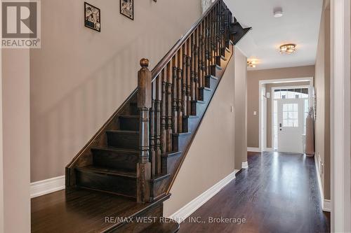 21 Sibella Way, Vaughan, ON - Indoor Photo Showing Other Room
