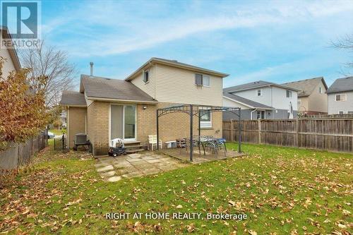275 Tagge Crescent, Kitchener, ON - Outdoor