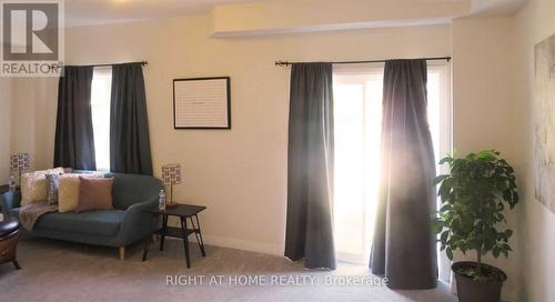 37 Bedford Estates Crescent, Barrie, ON - Indoor
