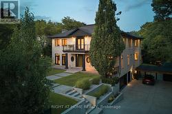 1305 ROYAL YORK ROAD Toronto, ON M9A 5E6