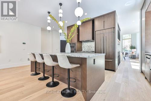 920 Calder Road, Mississauga, ON - Indoor