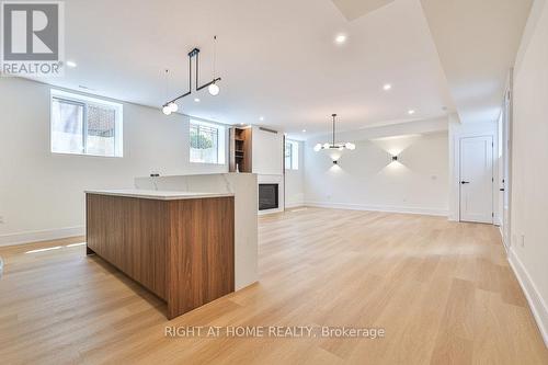 920 Calder Road, Mississauga, ON - Indoor Photo Showing Other Room