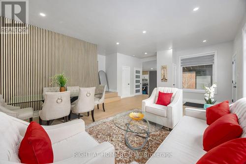 53 Gaiety Drive, Toronto, ON - Indoor Photo Showing Living Room