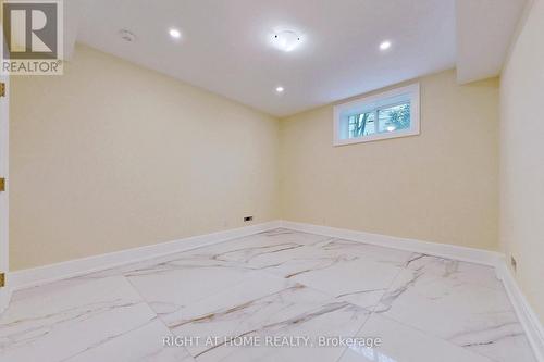 10 Jocelyn Crescent, Toronto, ON - Indoor Photo Showing Other Room